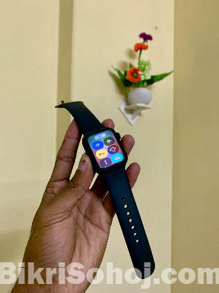 Apple Watch SE (GPS) (2nd Generation)